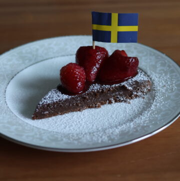 Kladdkaka Swedish Sticky Cake